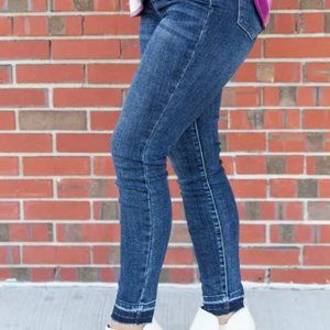 Set on Cruise Tummy Control Judy Blues